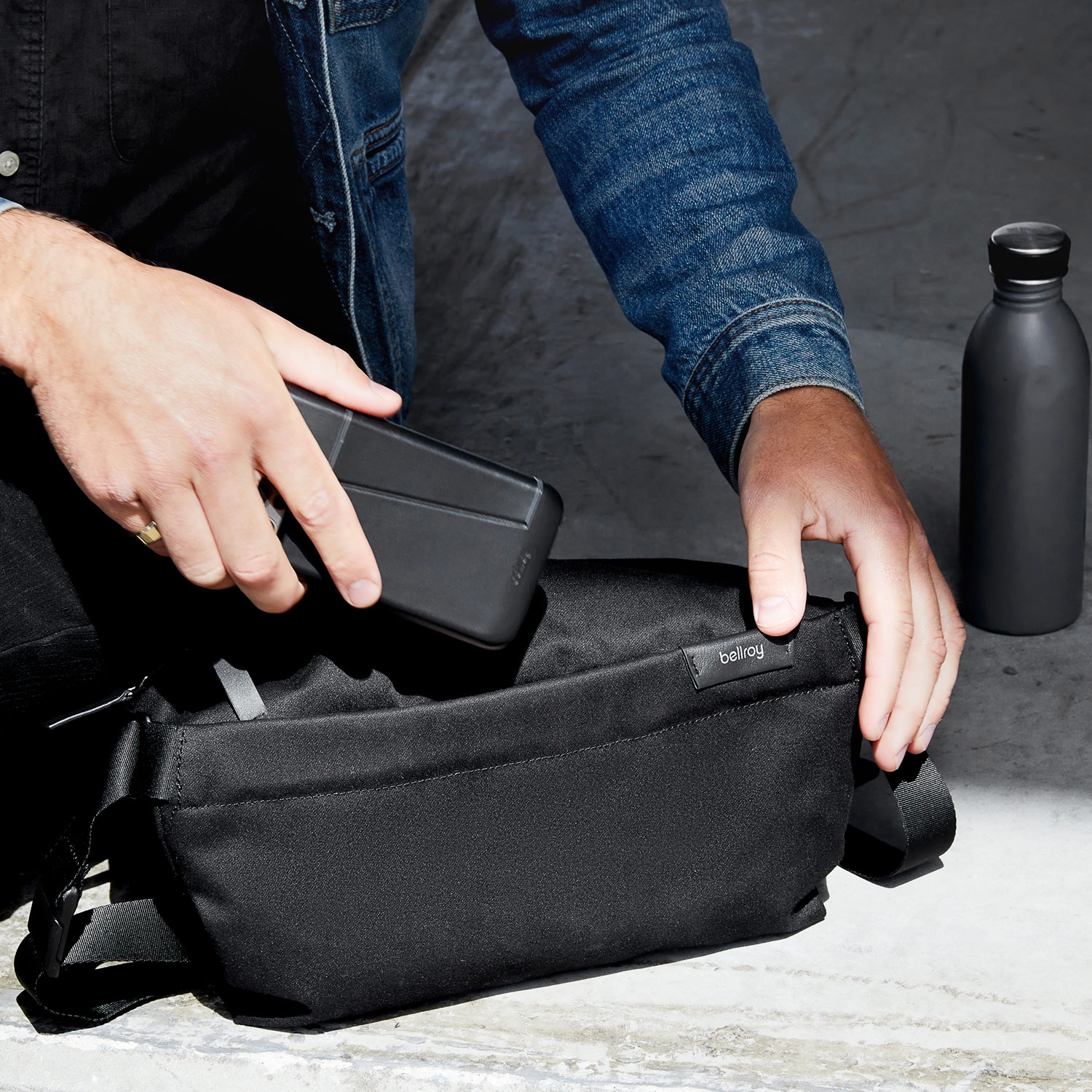 bellroy ボディバッグ ブラック ボディバッグ＆ポシェット | ビジネス、旅行、通勤用