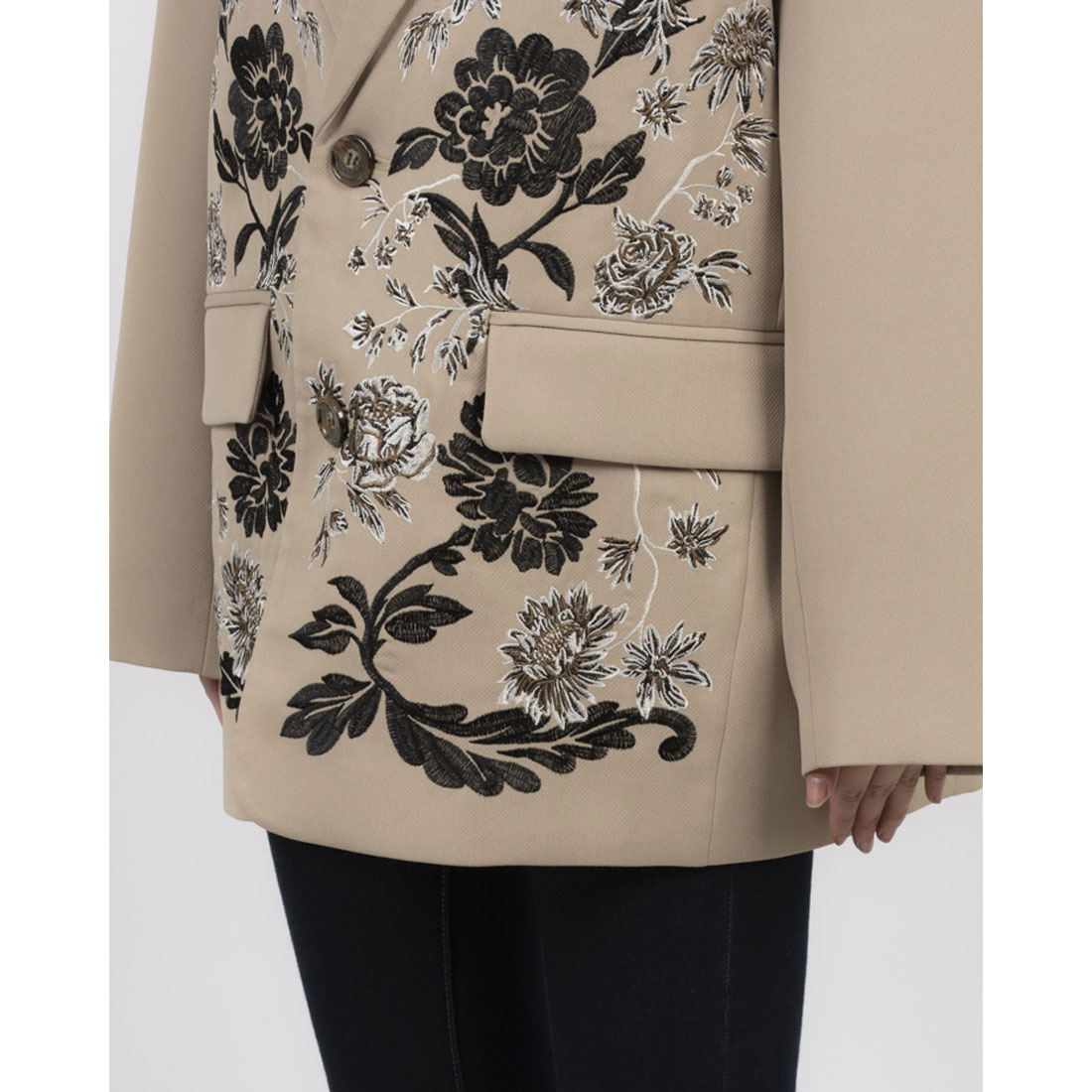 クラネ CLANE FLOWER EMBROIDERY TAILORED JACKET(507893695