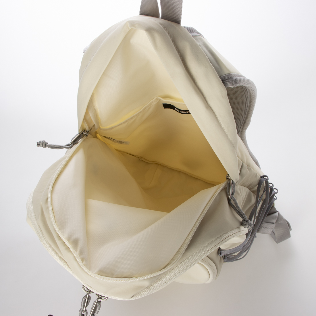 セール】ノルディ NERDY ALMOND BACK PACK アーモンドバック