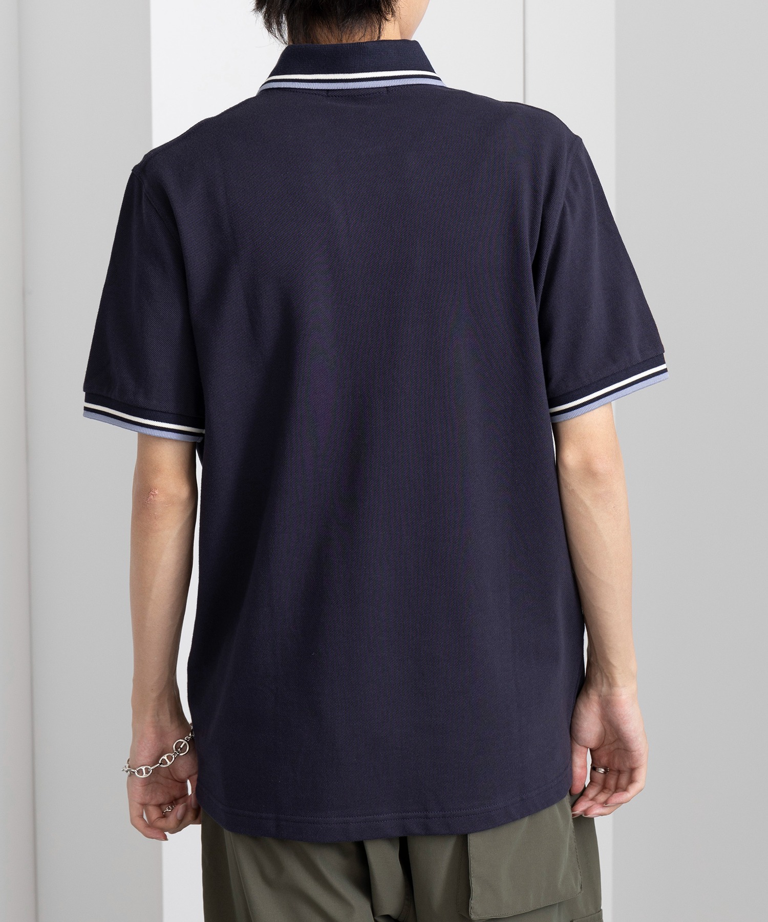 【美品】FRED PERRY フレッドペリー Tシャツ M FRED PERRY FREDPERRY フレッドペリー tシャツ 半袖 テープド