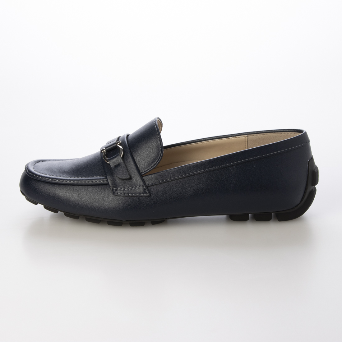【美品】DIANA WELL FIT タッセルローファー　EEE 靴・バッグのダイアナ通販サイト ｜ KW43610: シューズ