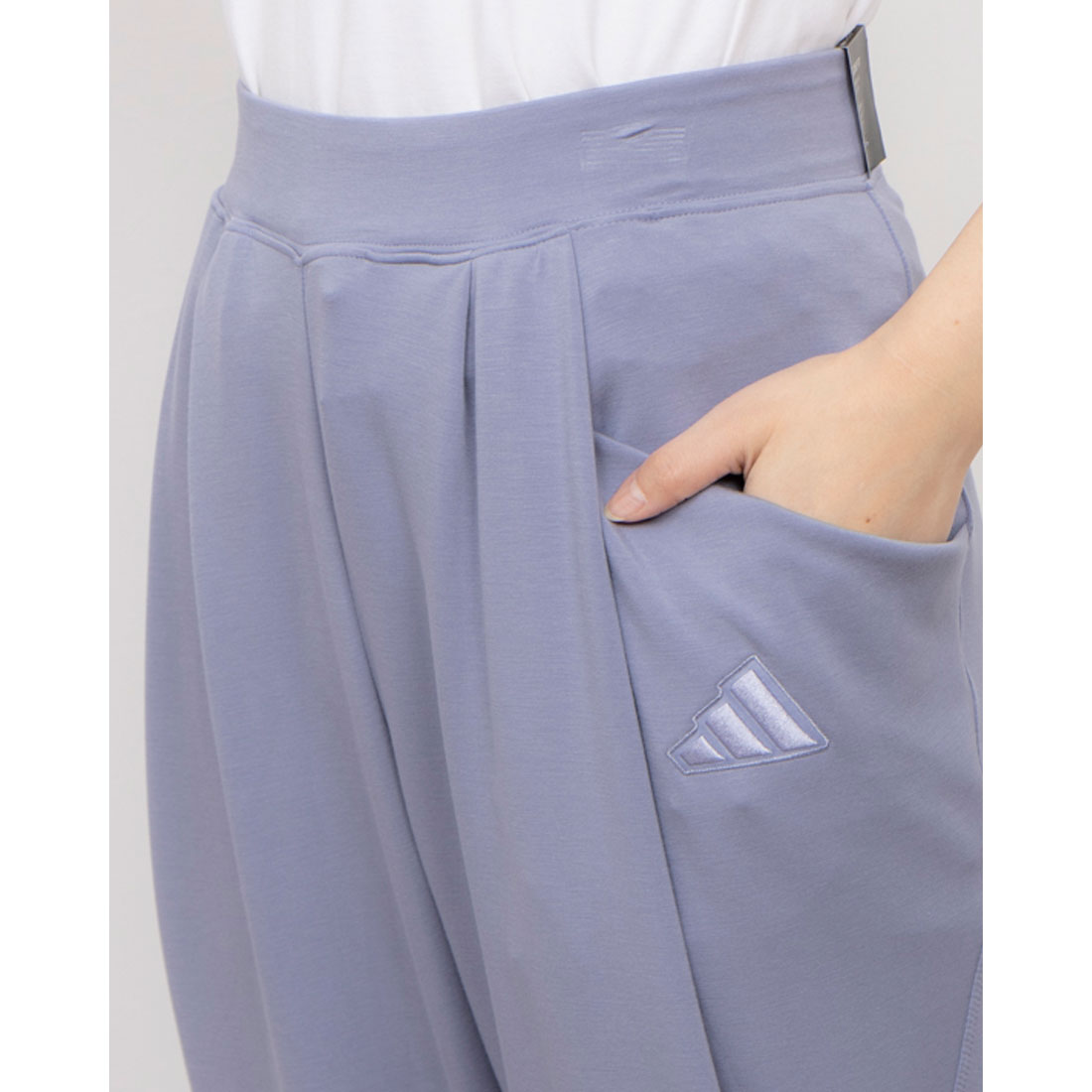 アディダス adidas レディース ニットパンツ W LUX SP ジョガー