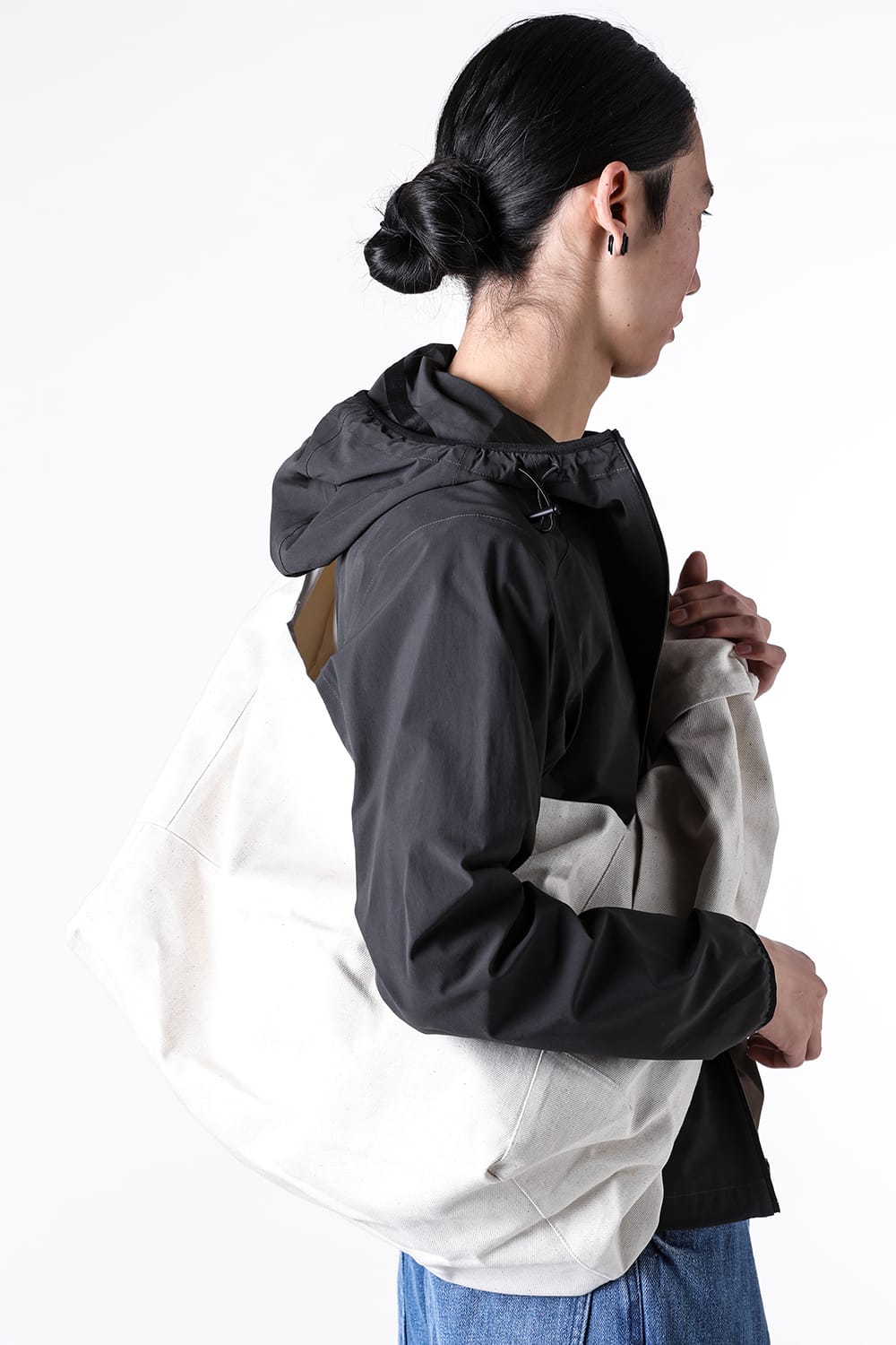 クーポン】オマールアフリディ Omar Afridi Knotted Lidia Bag