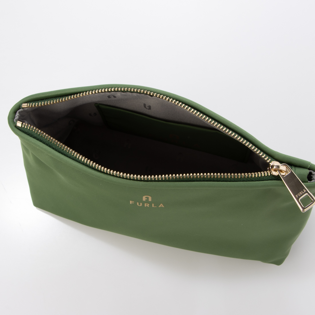 【関税込】FURLA Classic ポーチL セール56%OFF】フルラ FURLA ポーチ(507983028) | フルラ(FURLA