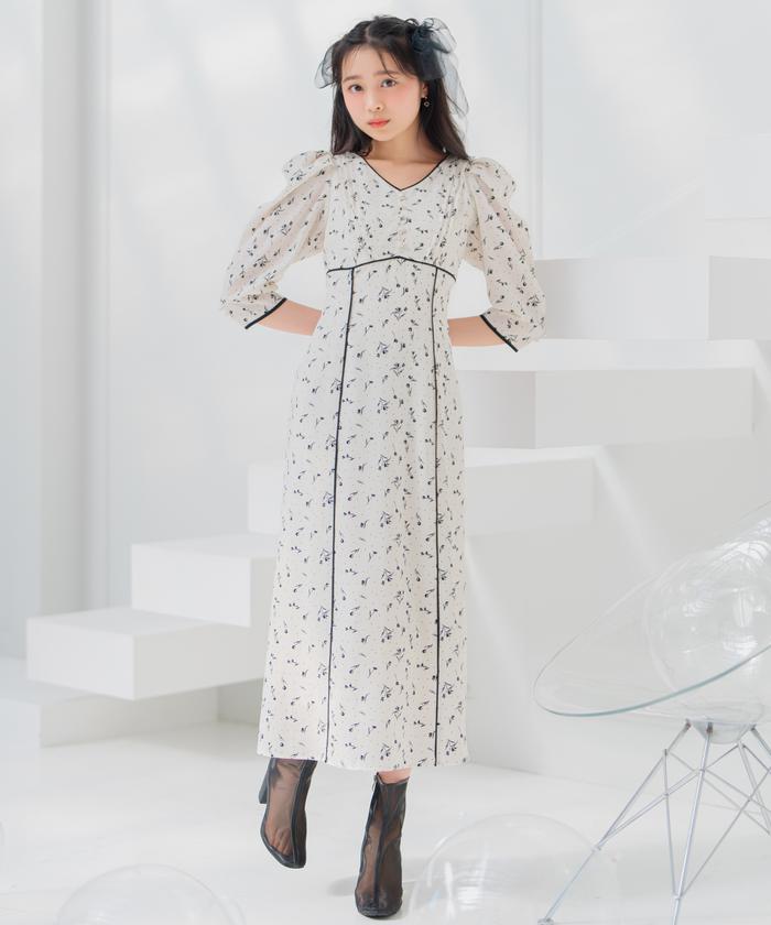セール 40%OFF】フラワードットパイピングフレアワンピース