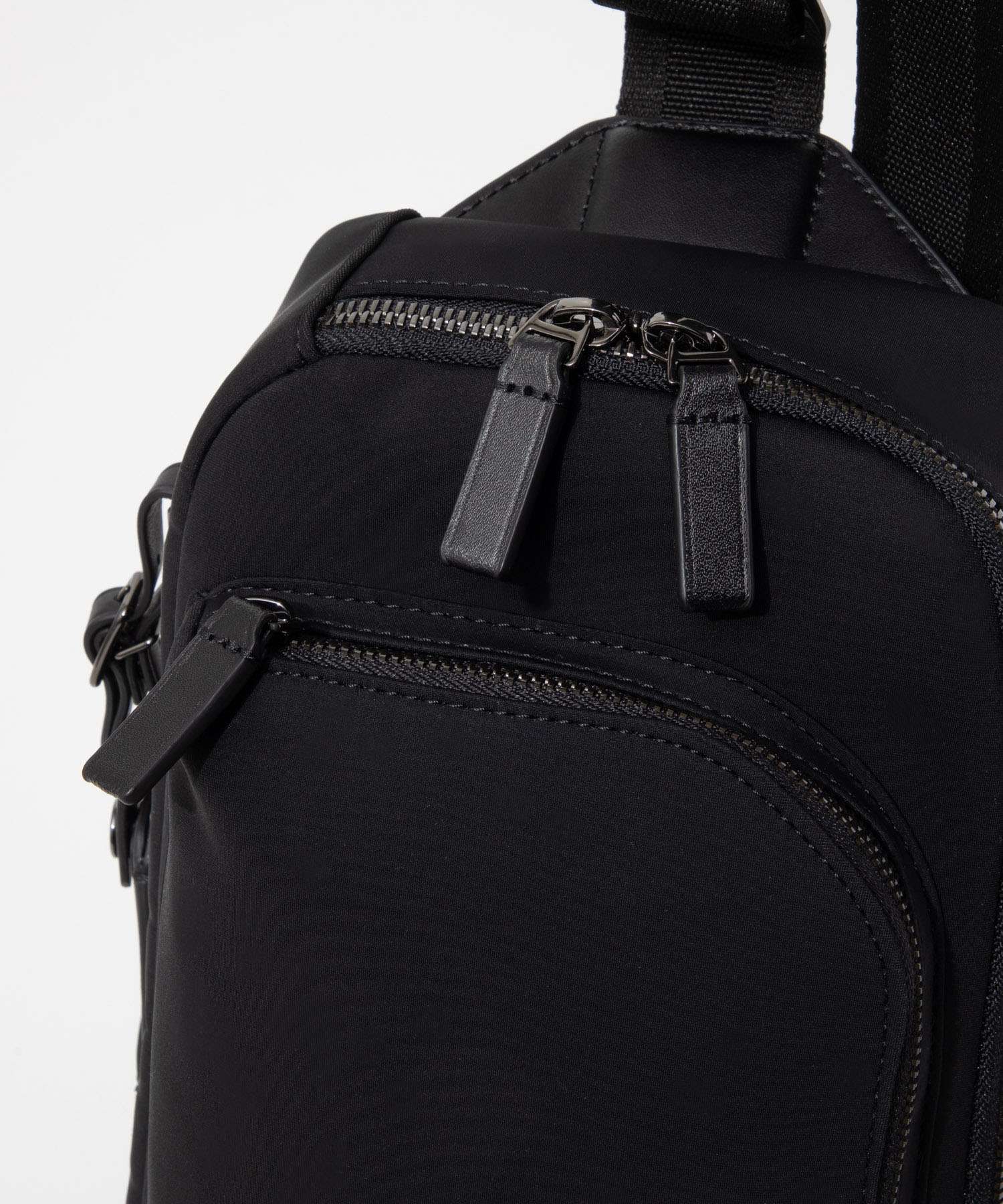 TUMI ショルダーバッグ 06602035GT HARRISON GREGORY TUMI 06602035GT HARRISON GREGORY Sling Shoulder Bag for Men