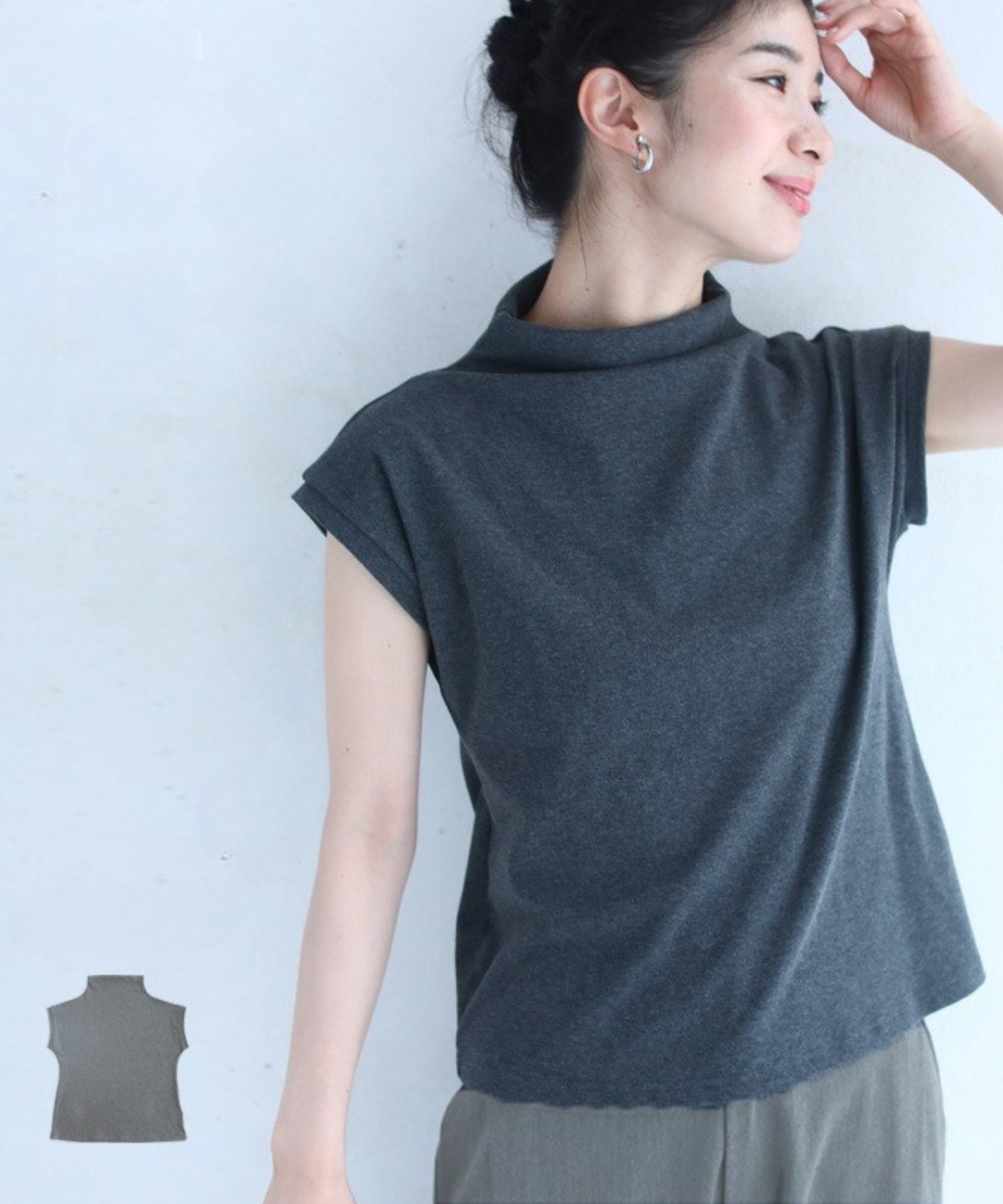 【エレガントで可愛い♡】CHANELＴシャツ セール 80%OFF】カワイイ CAWAII Tシャツなのにエレガント