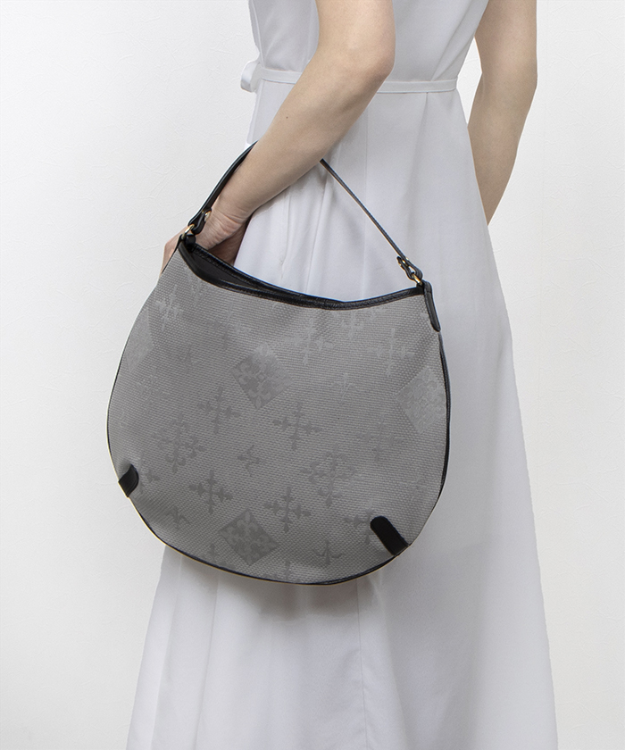russet 【美品】2way 刺し子ショルダーバッグ最終値下げ ラシット russet 2WAYミニショルダー(Z－001－OUT) （N.Gray