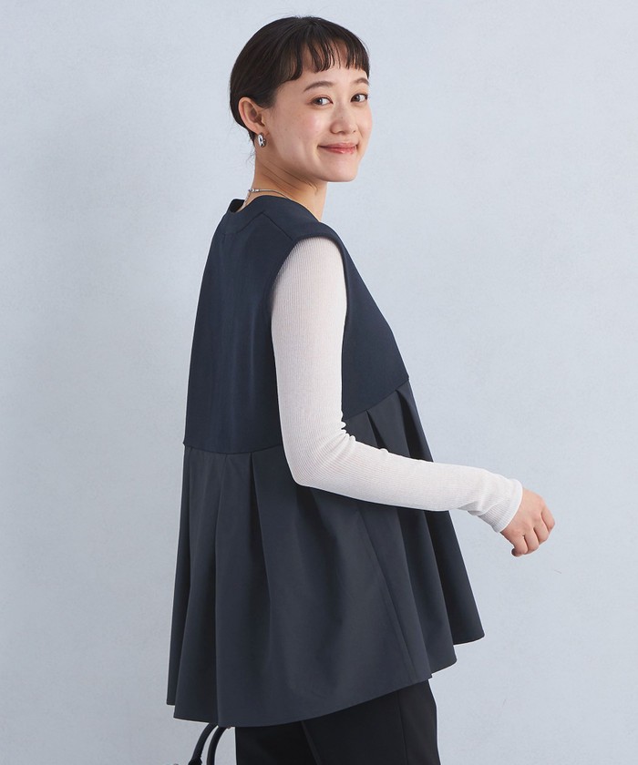 green label relaxing ペプラムジレ ホワイト 美品