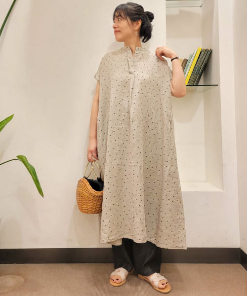 新品タグ付◆ DOORS リネンドットフレアワンピース セール 30%OFF】リネンドットフレアワンピース(508033189