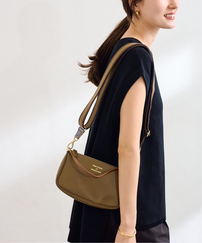 ☆美品【YOUNG&OLSEN】FRAMeWORK 別注2WAYポーチのみ YOUNG＆OLSEN 別注ストラップ付き2WAY ポーチ（ショルダーバッグ