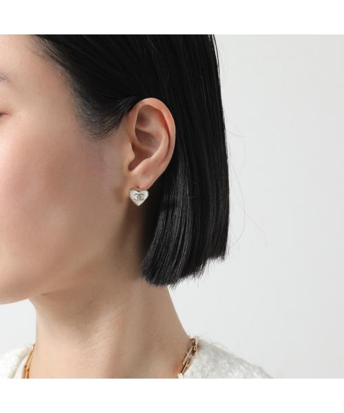 希少　CHANEL シャネル ピアス　ハートモチーフ メタル シルバー 希少 CHANEL シャネル ピアス ハートモチーフ メタル シルバー