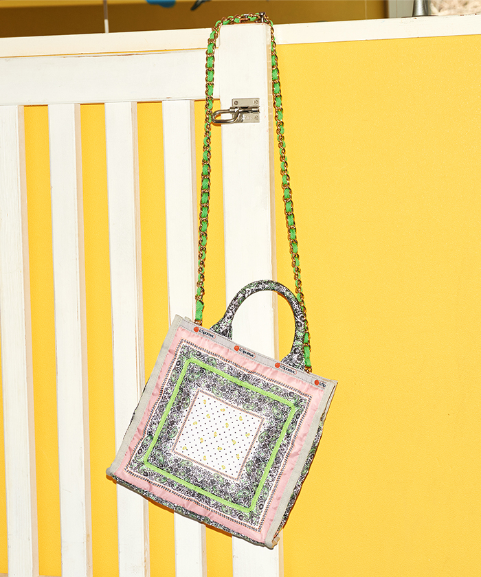 SM CHAIN TOTEステラガーデンバンダナ(508056021) | LeSportsac