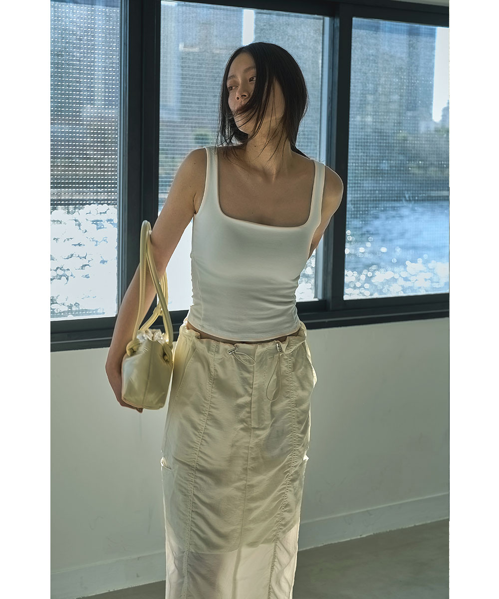 マージュール marjour CUP IN AMESURI TANKTOP （OFF WHITE