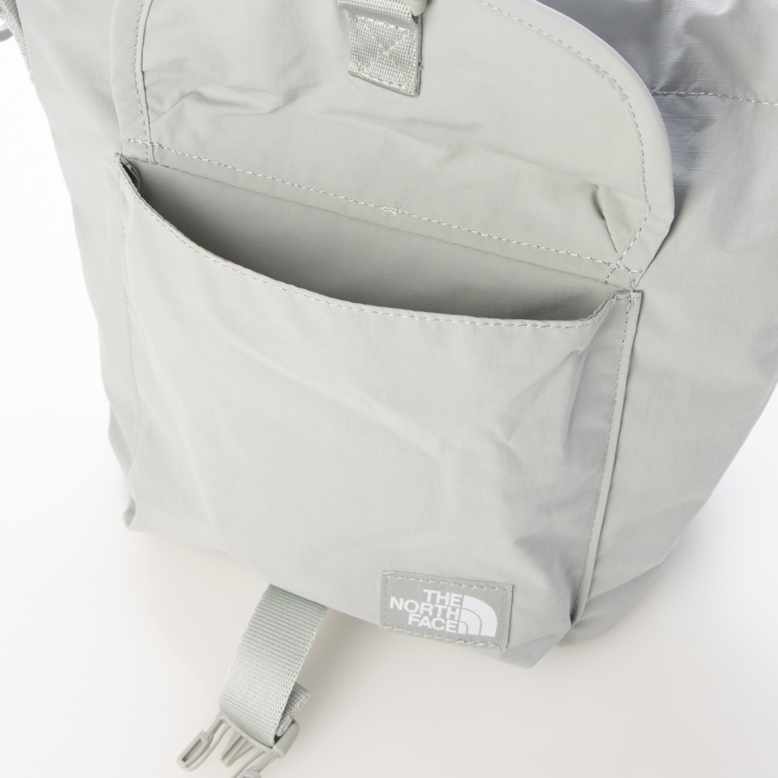 ザノースフェイスショルダーバッグ BREEZE BUCKETホワイトサンド ザノースフェイスショルダーバッグ BREEZE BUCKETホワイトサンド