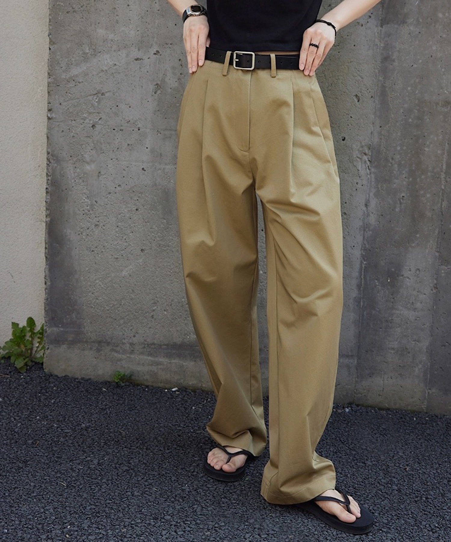 アナザーエス ANOTHER S タック入りワイドチノパン （ベージュ