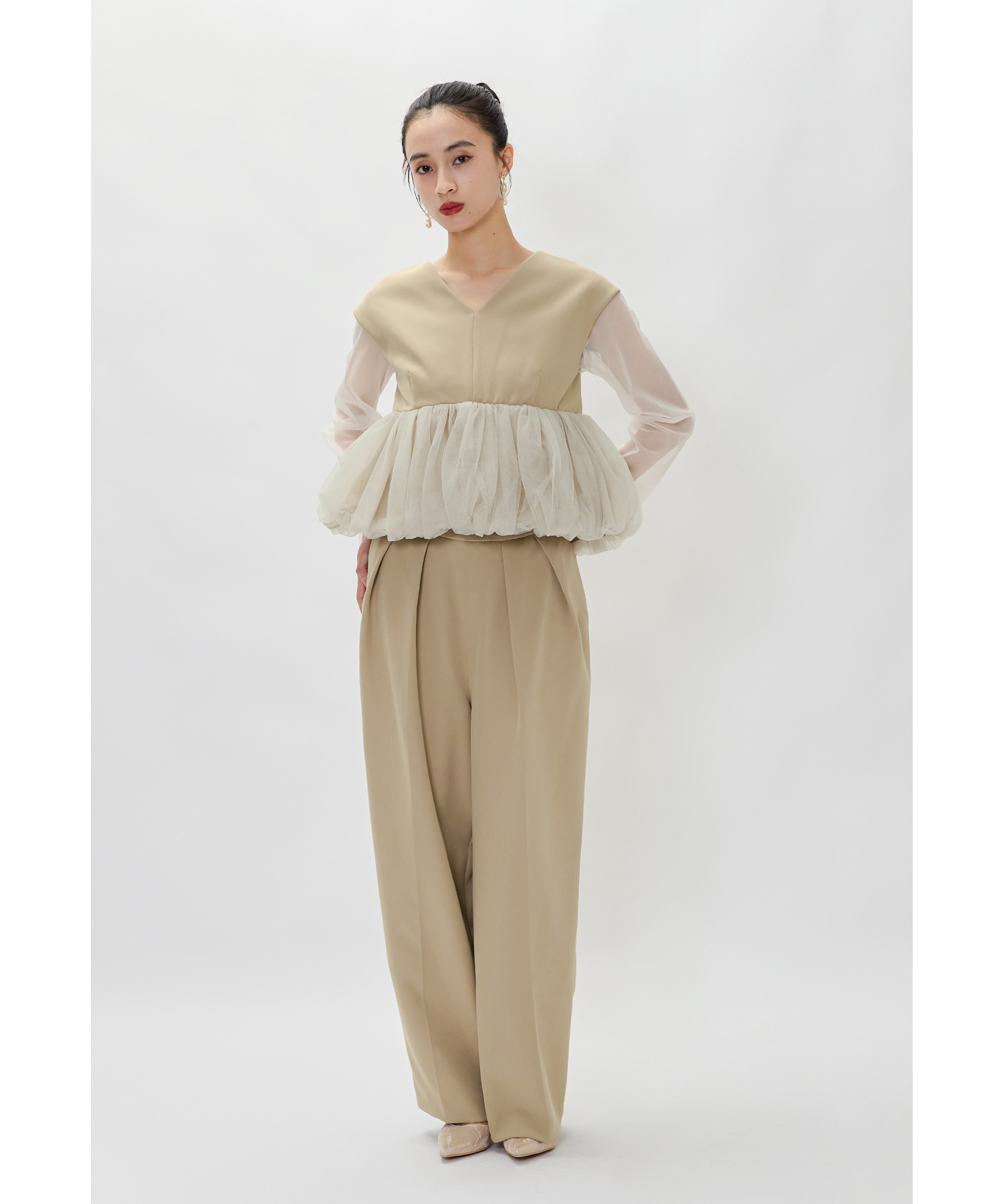 ニアナ niana ペプラムチュールセットアップパンツドレス 3点 ニアナ niana ペプラムチュールセットアップパンツドレス 3点