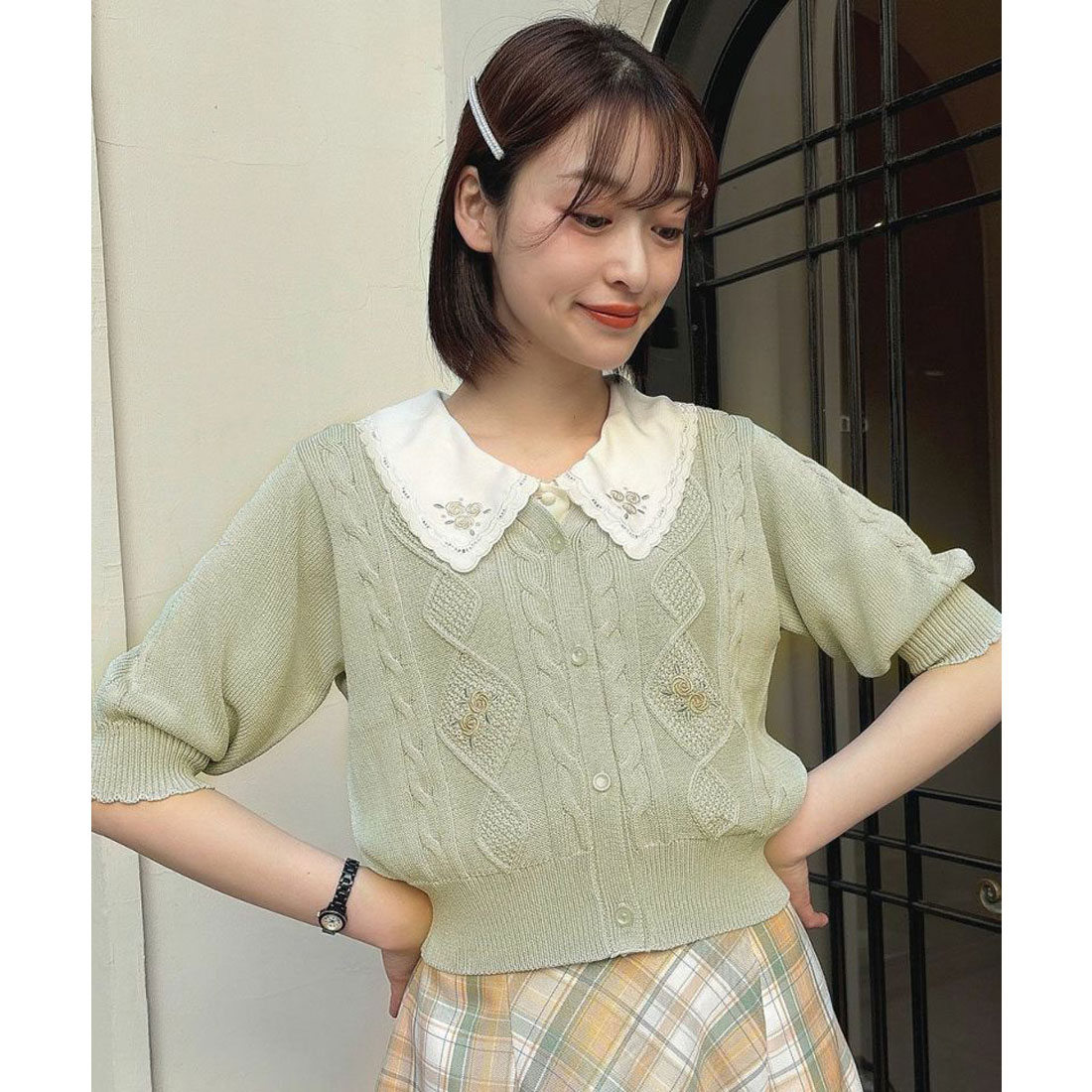 Fi.n.t ローズ刺繍ビックカラーコート ピンクベージュ すり潰さ