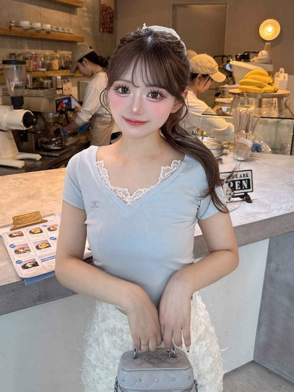 ダーリッチ Darich レースVネッククロップドTシャツ(508166437