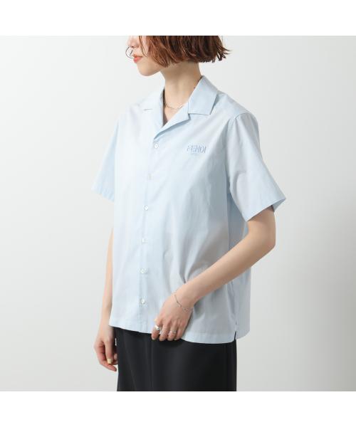 FENDI フェンディ ロゴ 水色 Tシャツ オシャレデザイン FENDI フェンディ ロゴ 水色 Tシャツ オシャレデザイン