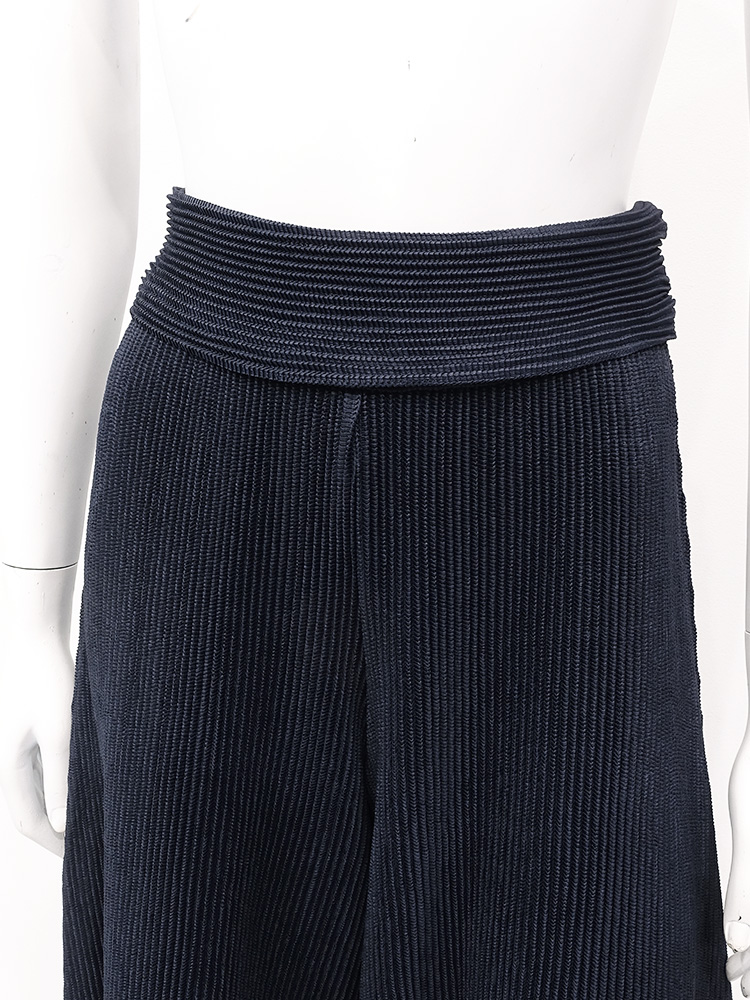 スペッチオ SPECCHIO シャトルプリーツ フレアパンツ(508175213 スペッチオ SPECCHIO シャトルプリーツ フレアパンツ(508175213
