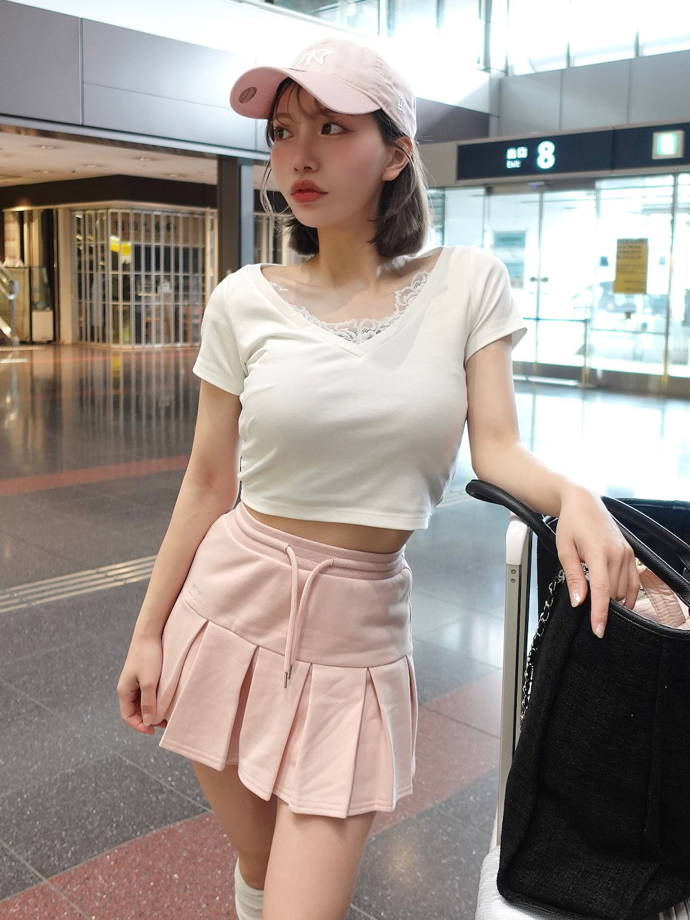 ダーリッチ Darich レースVネッククロップドTシャツ(508166437