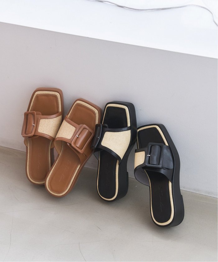 【美品】KARIN TAKUBO×LE TALON W 厚底ミュールサンダル KARIN TAKUBO×LE TALON Wベルトミュールサンダル Sサイズ