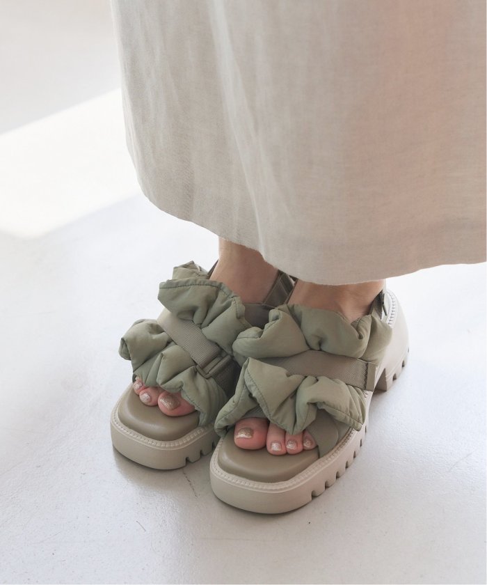 KARIN TAKUBO×LE TALONフリルクロススリングバックサンダル