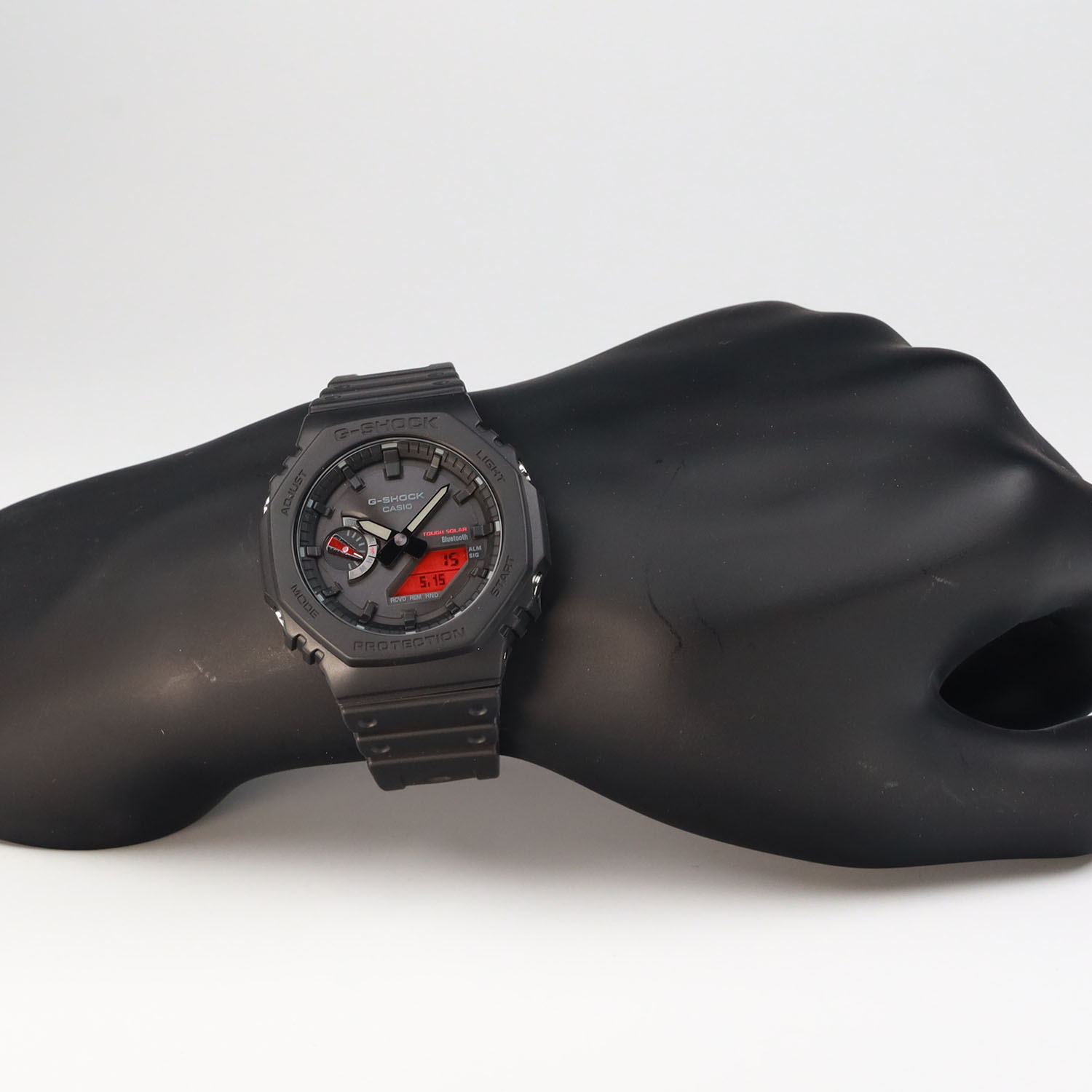 G－SHOCK】Black and Red Series / タフソーラー / GA－B2100BBR