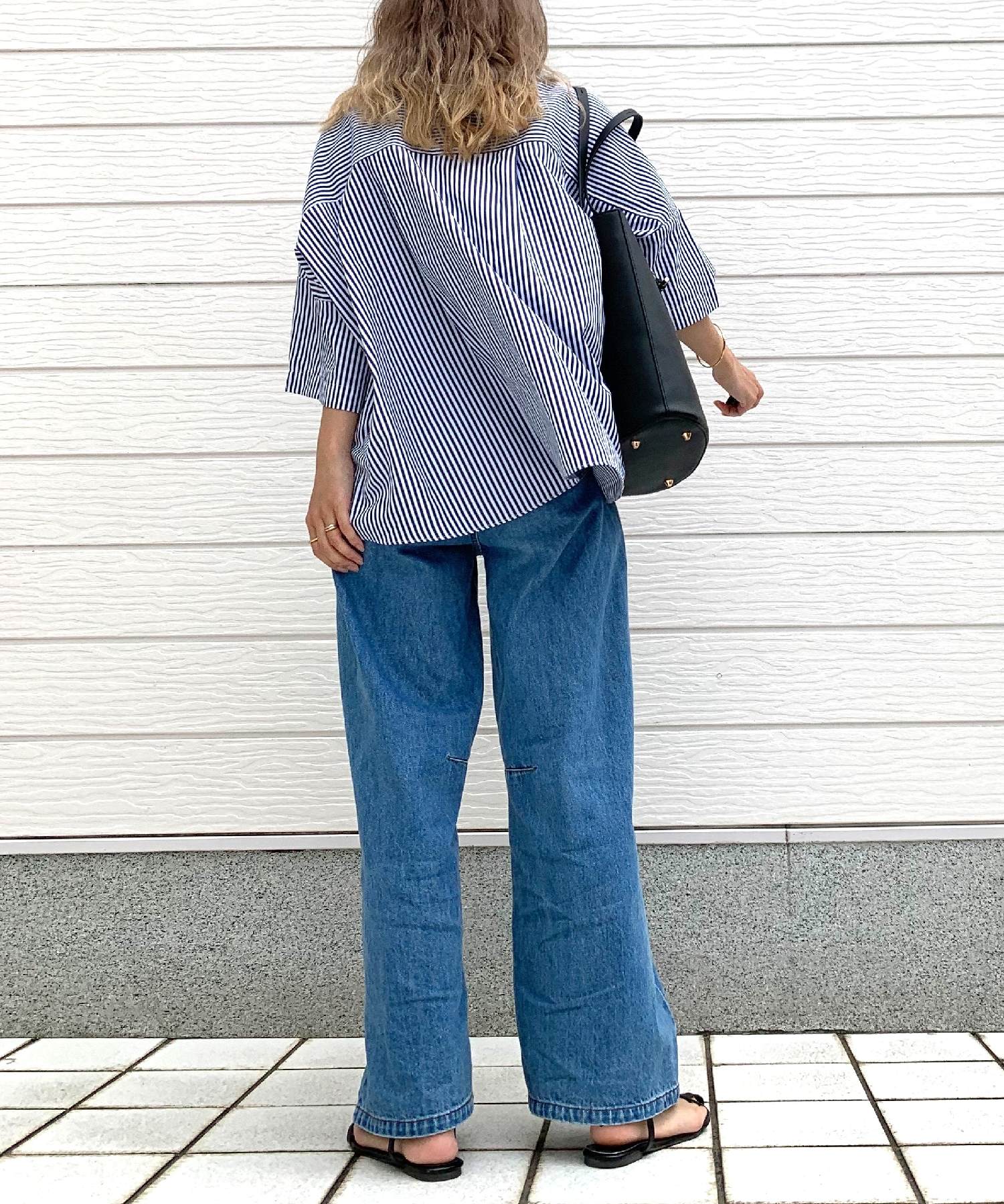 某メーカー Q キュー フロント刺繍バイカラーシャツ(508221371) キュー(Q | キャラクターグッズ