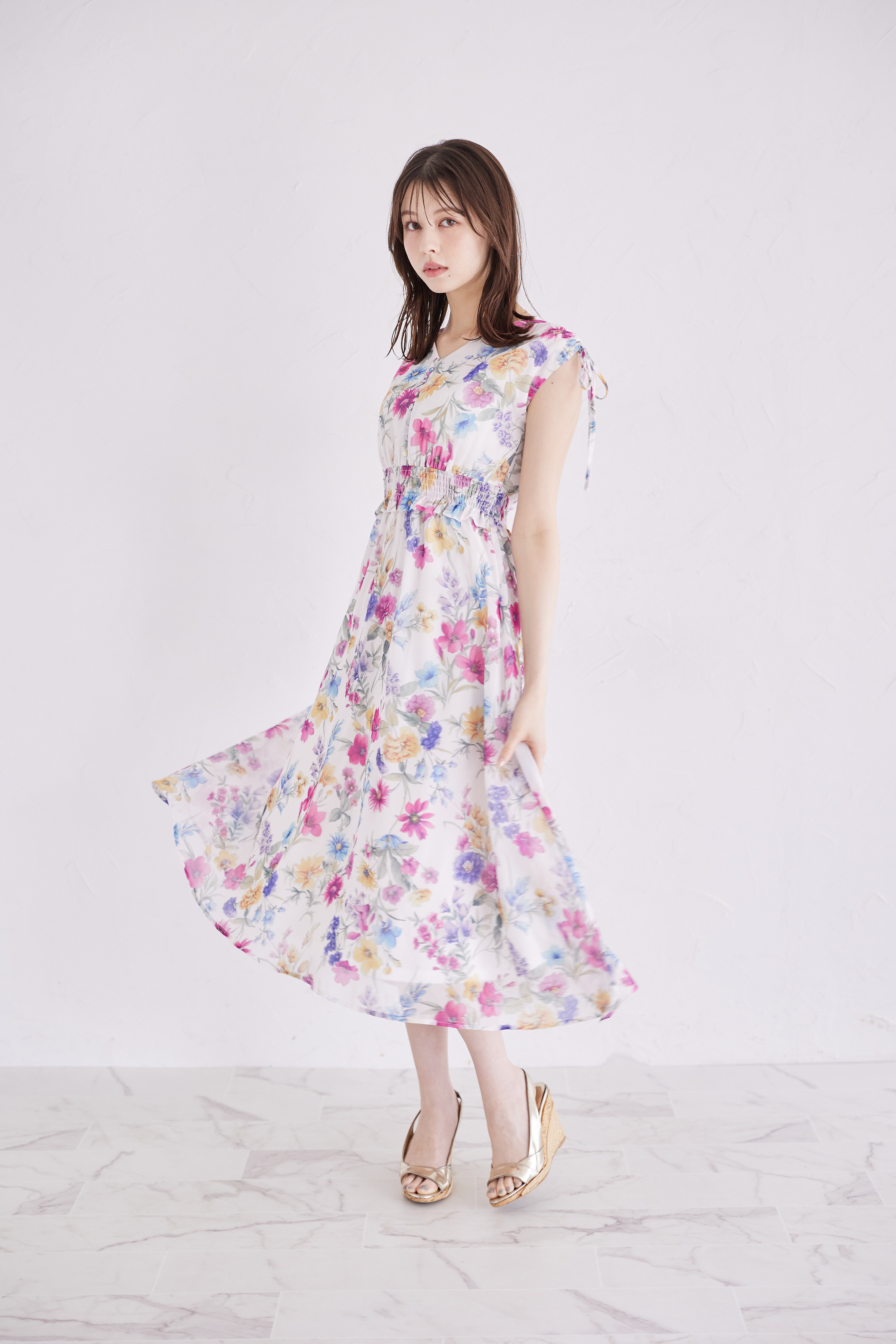 トッコクローゼット tocco closet 肩ドロストリボン付きフラワー