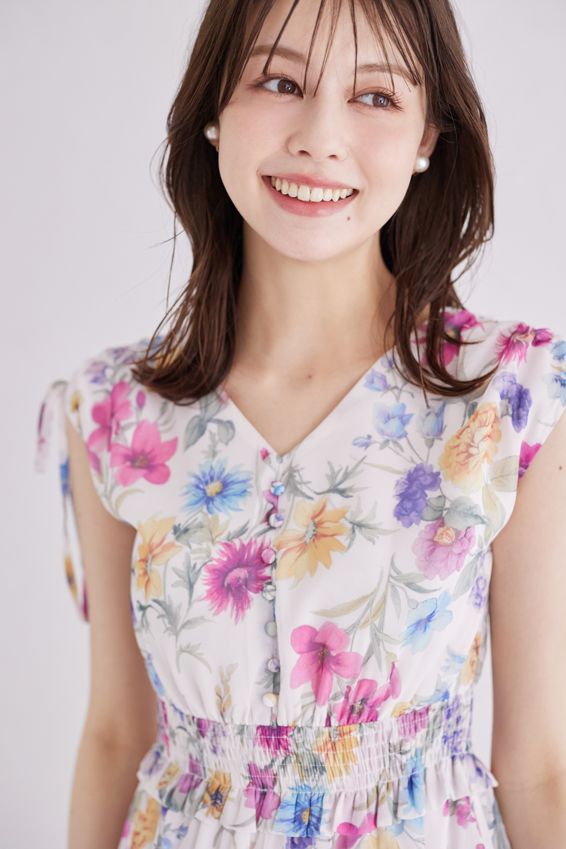トッコクローゼット tocco closet 肩ドロストリボン付きフラワー
