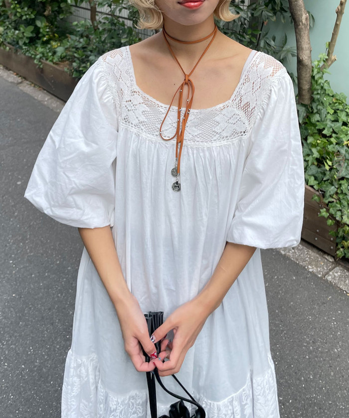 セール 63%OFF】【Ciaopanic】レーススクエアネックロング