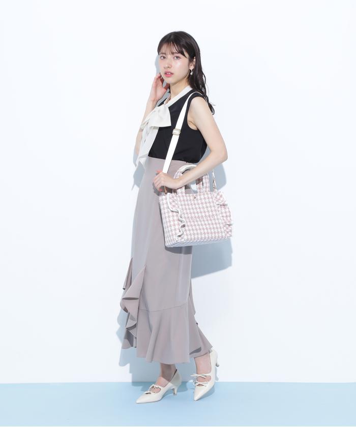 JILL BY JILLSTUART チドリツイードフリルトート ブラック JILL BY JILLSTUART チドリツイードフリルトート ブラック