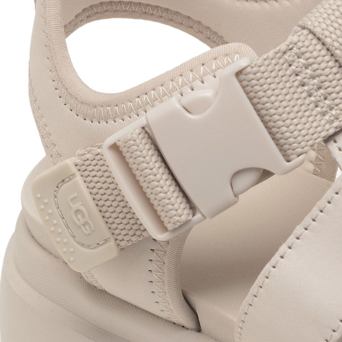 UGG (アグ) ストラップ 厚底サンダル NEW HIEGHTS ANKLE STRAP
