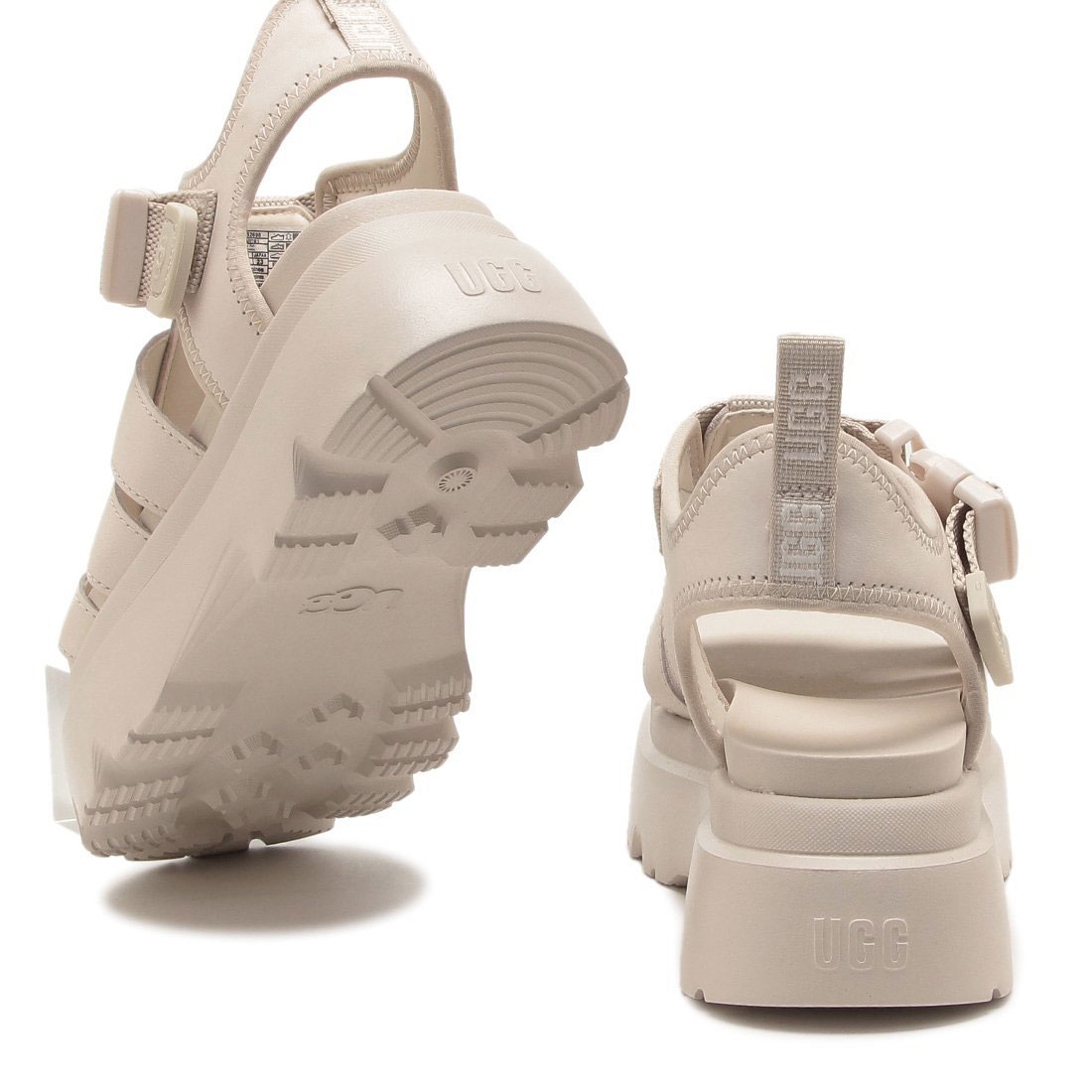 UGG サンダルベージュ