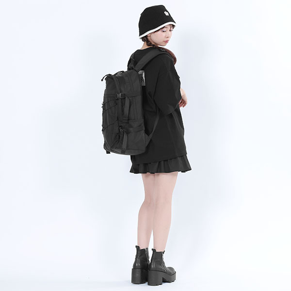 マリークワント MARY QUANT NEW ERA(R) × MARY QUANT リュック
