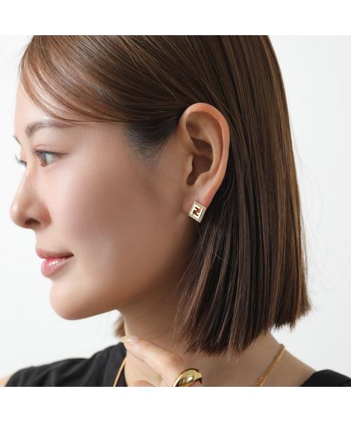 試し付けのみ FENDI ピアス