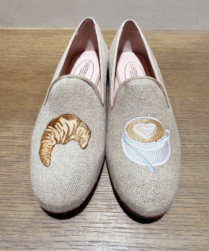 【新品・未使用】CALITAS WORLD SHOES ローファー　※半額以下 新品・未使用】CALITAS WORLD SHOES ローファー ※半額以下