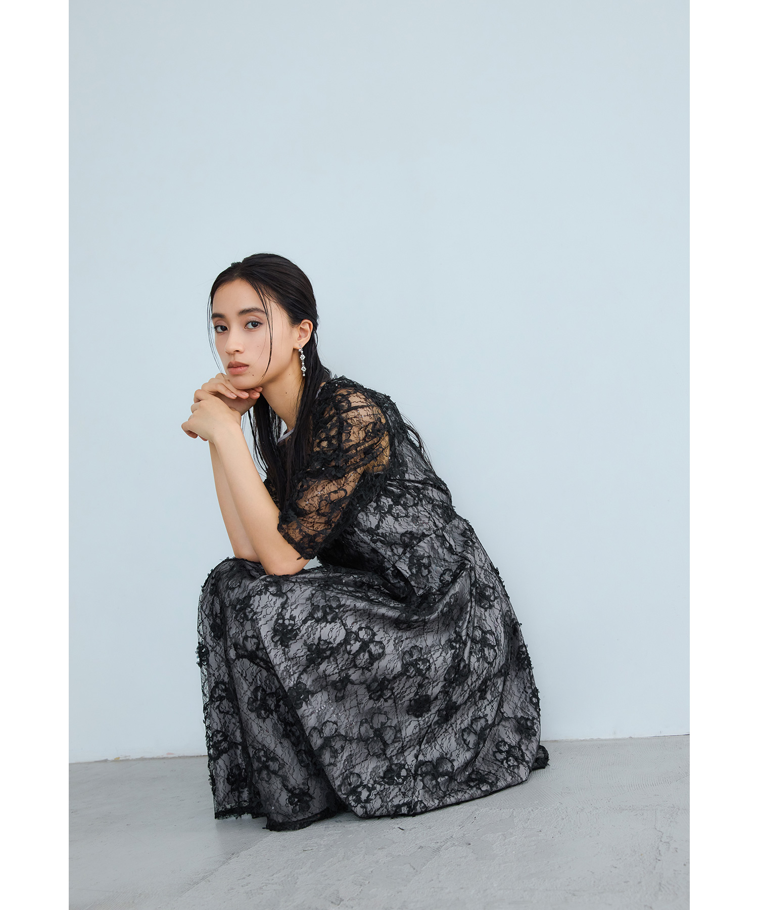 niana スパンコールフラワーレースAラインドレスオケーションドレス