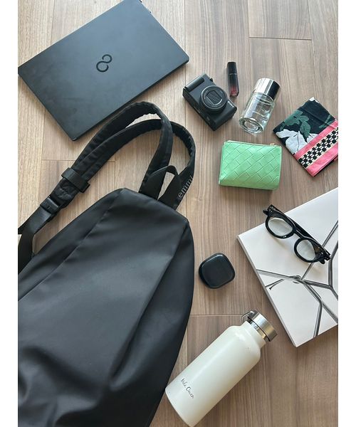 emmi atelier エミアトリエeco撥水２wayバックパック リュック黒 eco撥水2wayボディバックパック(バックパック)｜バッグ｜emmi