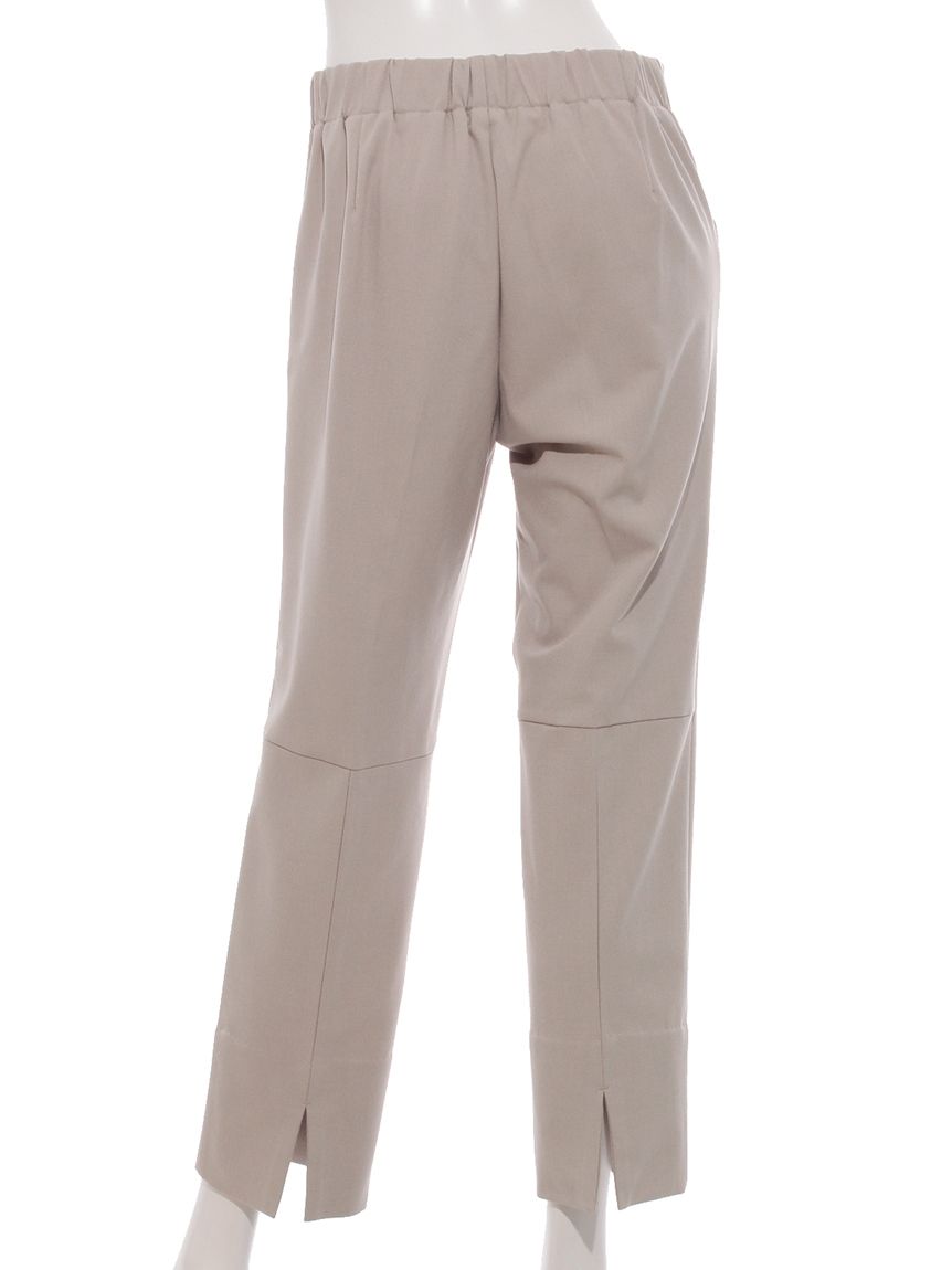 Pizzo Bianco 大きいサイズ　　　　ダウンパンツ　白　未使用 2023FW Pizzo Biancoのスッキリ見える極暖のダウン入りの
