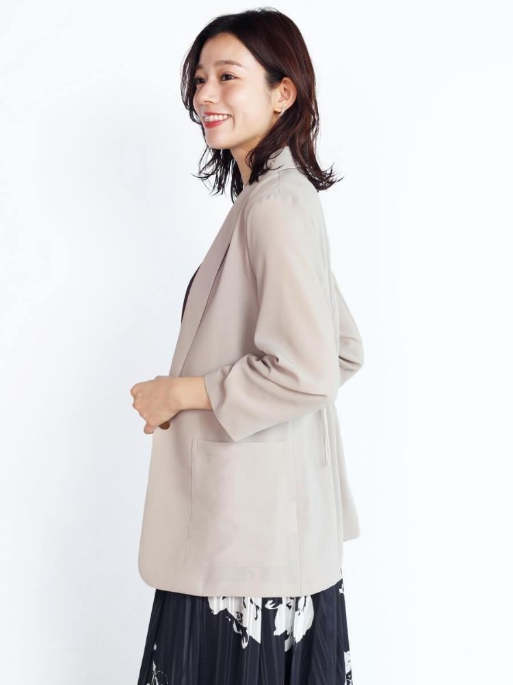ゆん☆FENNEL フェンネル　ノーカラージャケット とろみジャケット 楽天市場】FENNEL フェンネル バックフリルノーカラージャケット