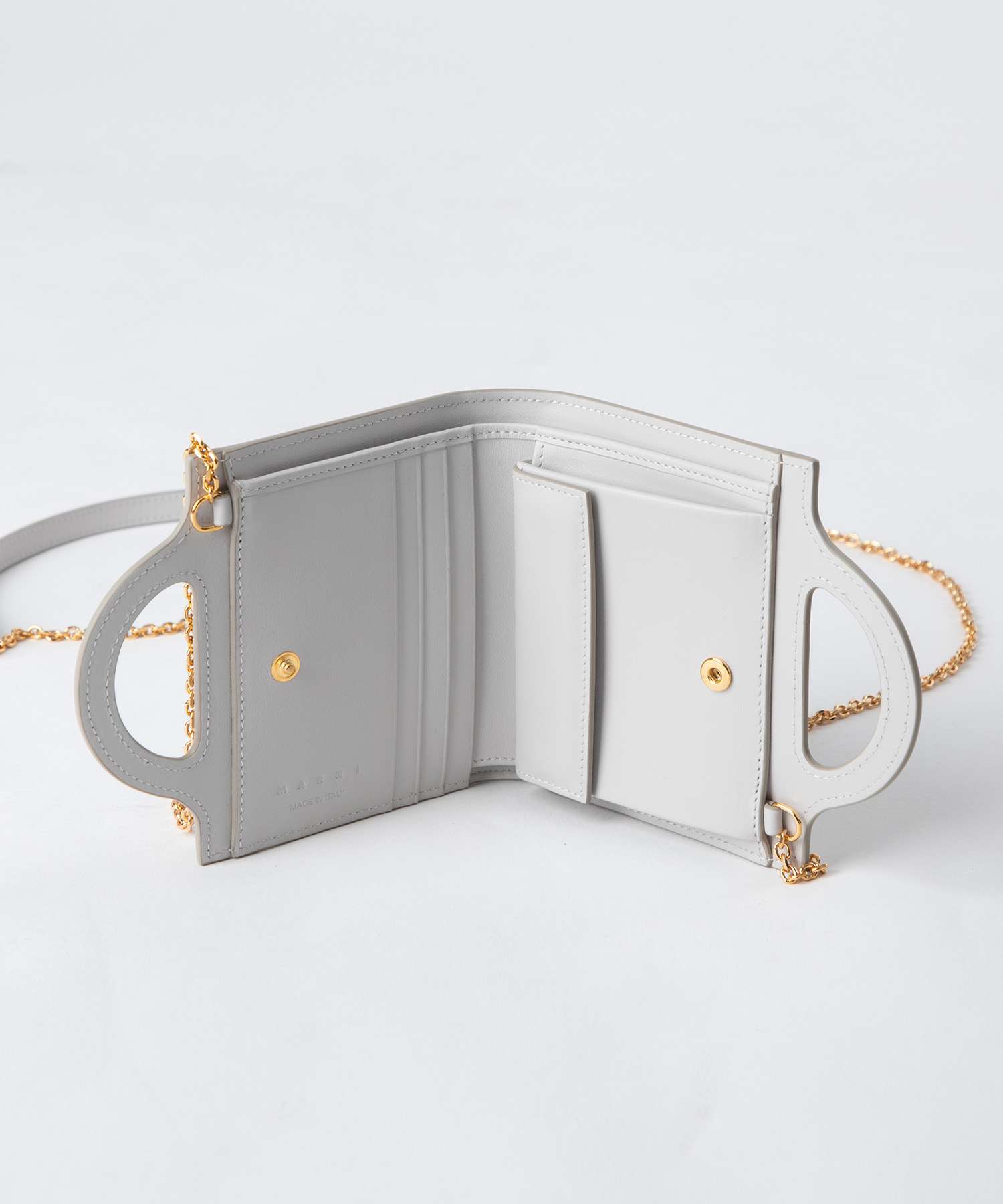 マルニ MARNI PFMO0078U0 LV589 二つ折り財布 マルニ MARNI PFMO0078U0 LV589 二つ折り財布 BILLFOLD W/CHAIN