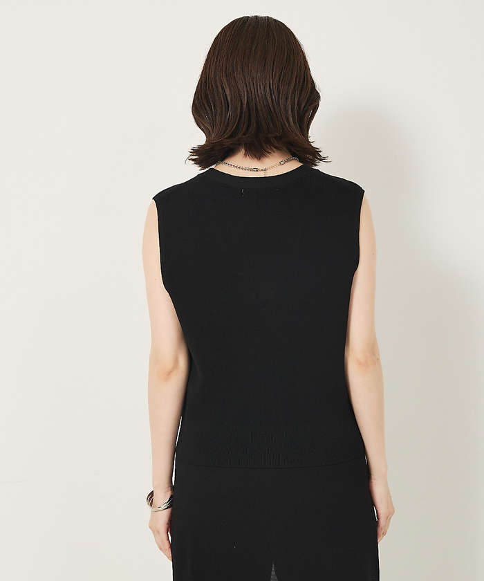 ＜LOEFF＞フラップ ニット ベスト LOEFF（ロエフ）の「＜LOEFF＞フラップ ニット ベスト（ニット