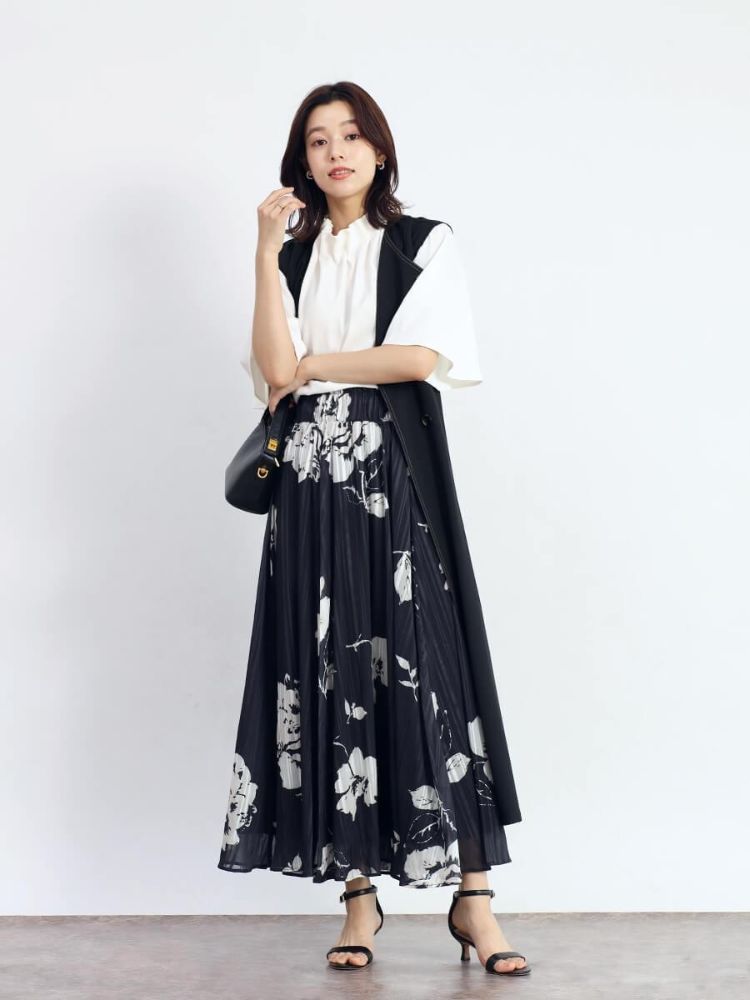 ヤマダヤ系列】新品タグ付き❣️FENNELフェンネル お花柄