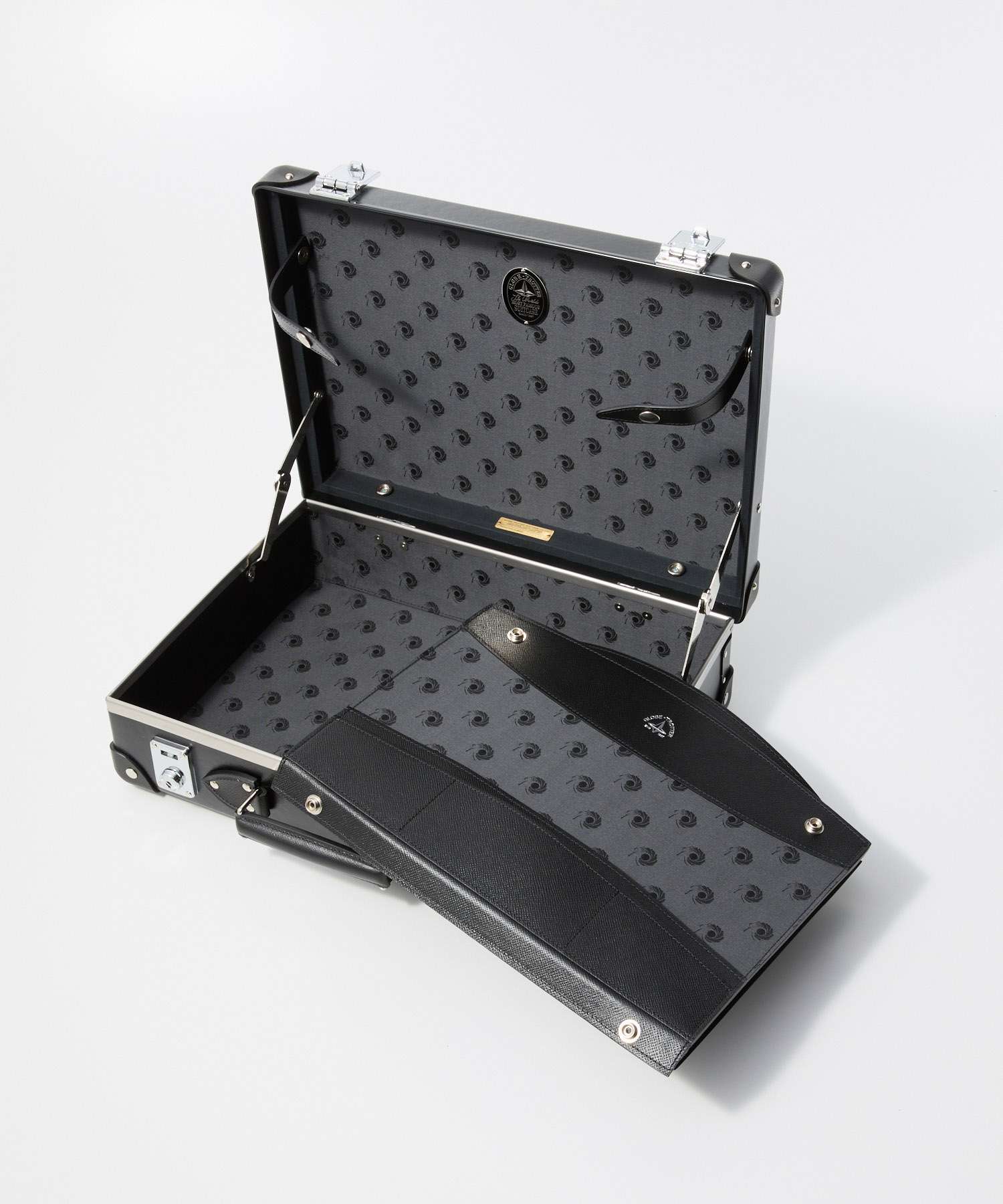 美品 グローブトロッター GLOBE-TROTTER バッグ ドキュメント