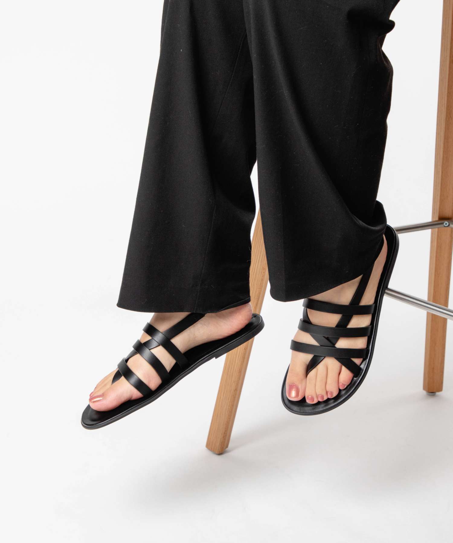 ザロウ The Row F1496 L74 サンダル LINE SANDAL THE ROW ザ ロウ サンダル/LINE SANDAL【大きいサイズあり