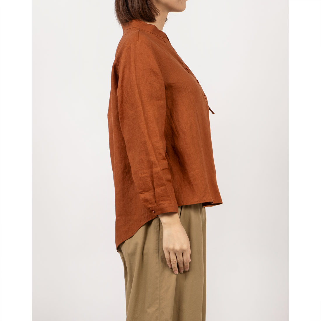 フォーリン アンド コー fall-in&co 今頼れる「私の新定番」洗練スキッパーシャツで Vネック 長袖 リネンシャツ 220401-7 （孔雀青 フォーリン アンド コー fall－in&co 今頼れる「私の新定番
