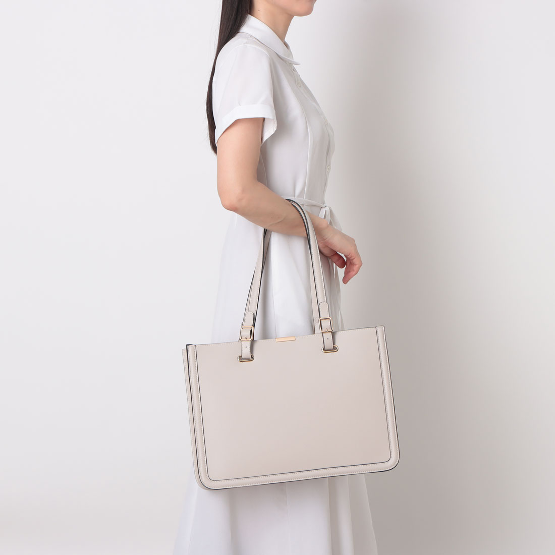 トゥエルブアジェンダ 12Twelve Agenda 軽量他収納A4バッグ